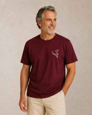 Inicio 5 Camiseta Masculina Cristã Espírito Santo Minimalista