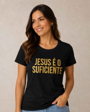 Inicio 38 Modelo vestindo a Baby Look Cristã Jesus é o Suficiente preta da KeA Shop.